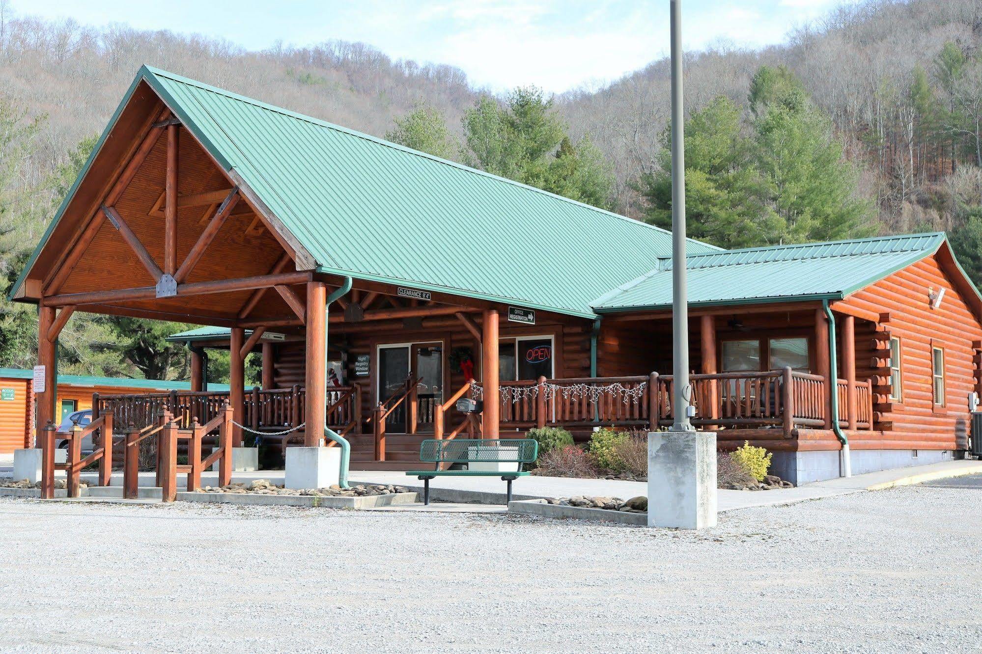 Rodeway Inn Harlan Экстерьер фото